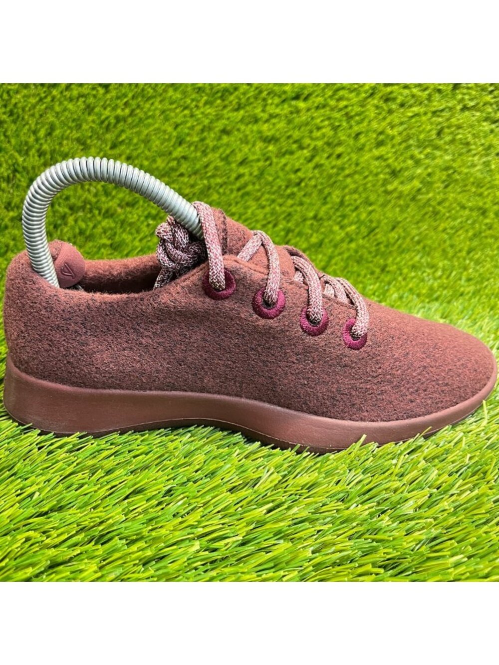 Allbirds Wool Runners Berry Red Womens Size 7 Athletic Running Shoes Sneakers